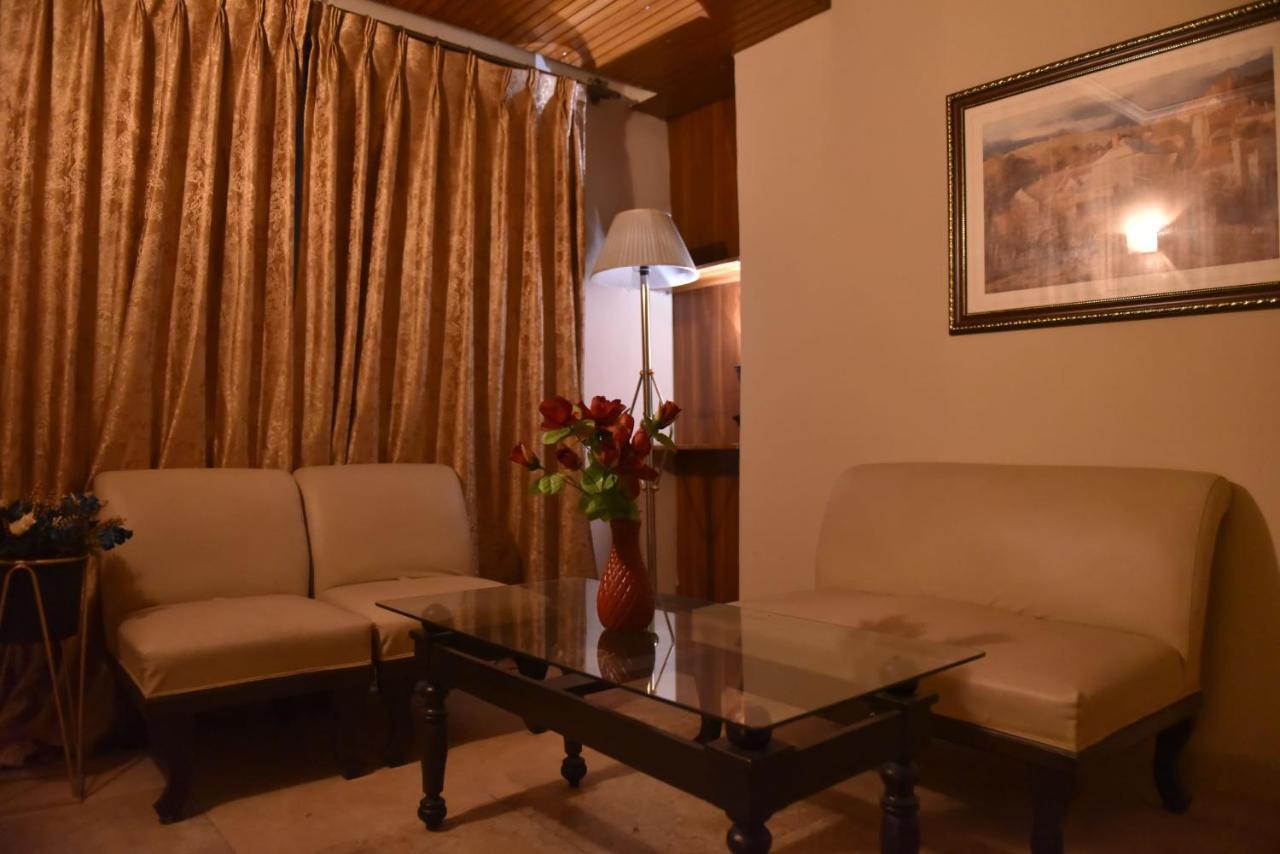 Shalimar Tower Hotel Lahore Exterior foto