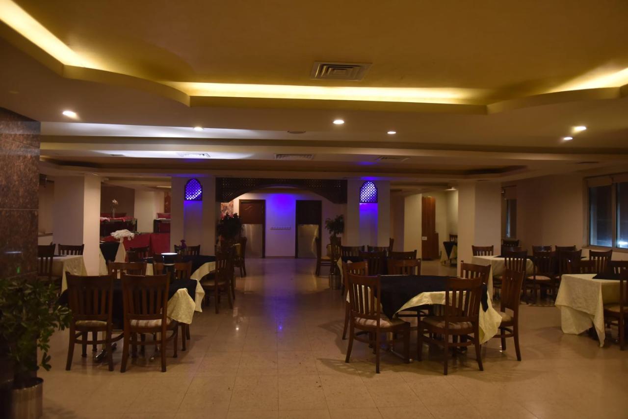 Shalimar Tower Hotel Lahore Exterior foto