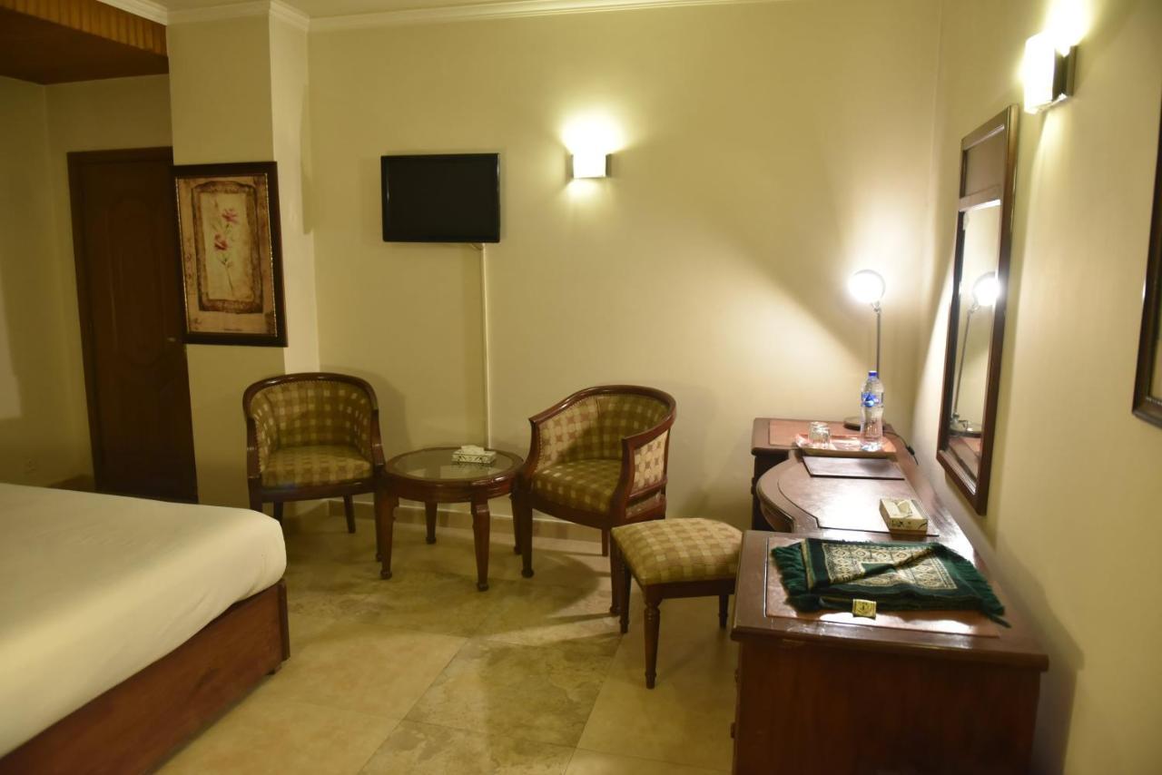 Shalimar Tower Hotel Lahore Exterior foto
